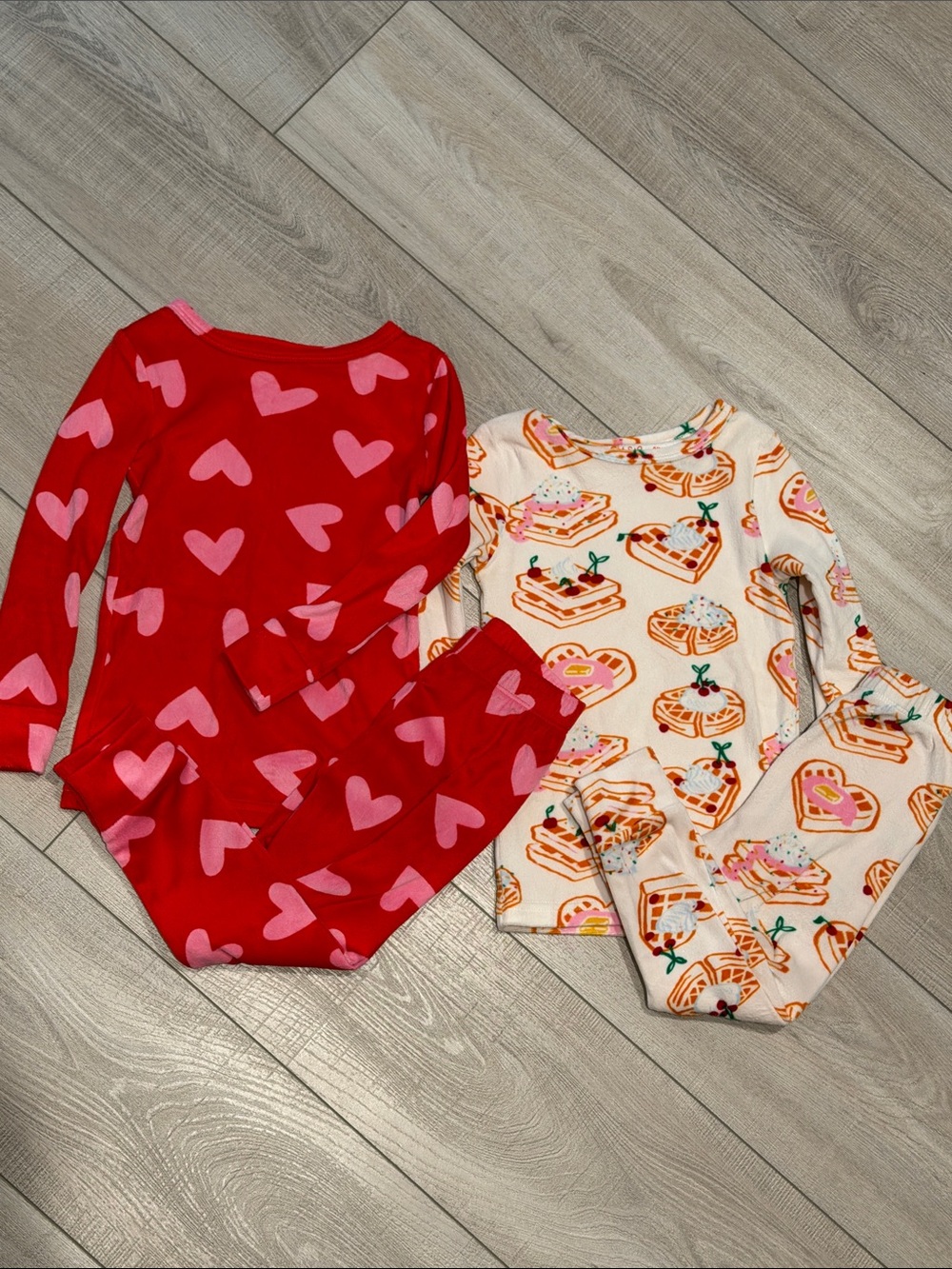 Cat & Jack Snuggly Soft Fleece Long Sleeve Pajama Set Bundle- Girls 3T